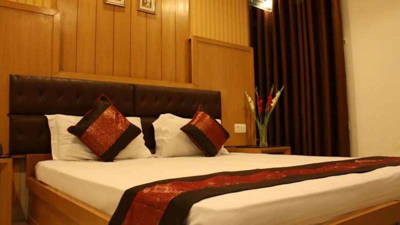 Hotel Apra Deluxe New Delhi Extérieur photo